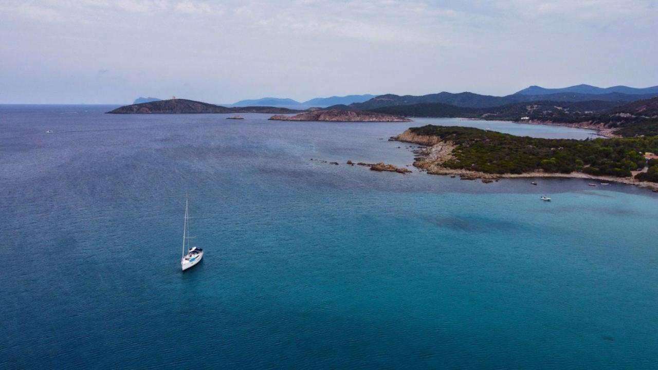 Отель Beni Benius Теулада Экстерьер фото